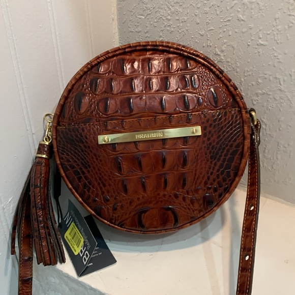 Brahmin Belle  Crossbody - Picture 1 of 14